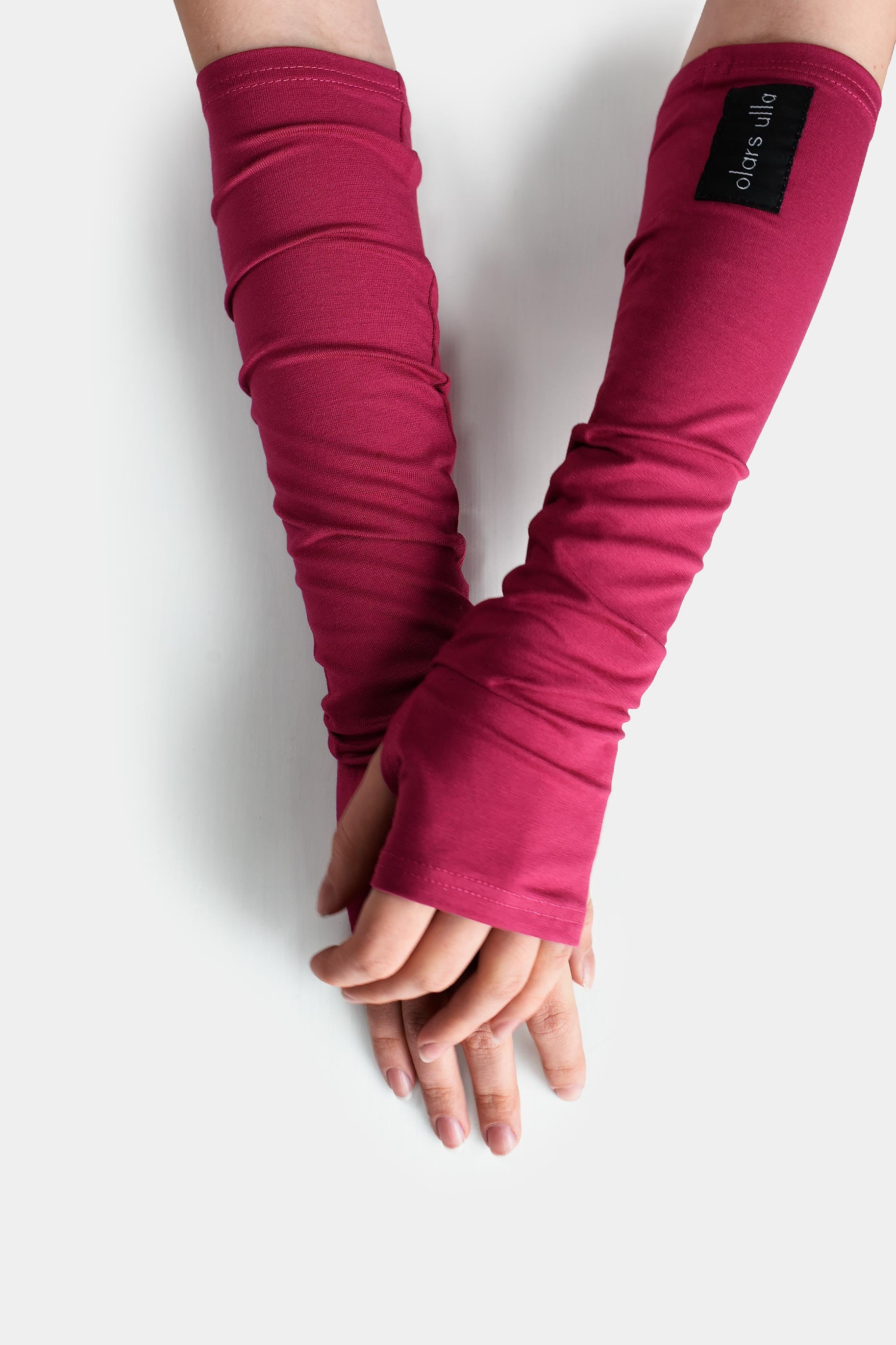 Viscose wrist warmers