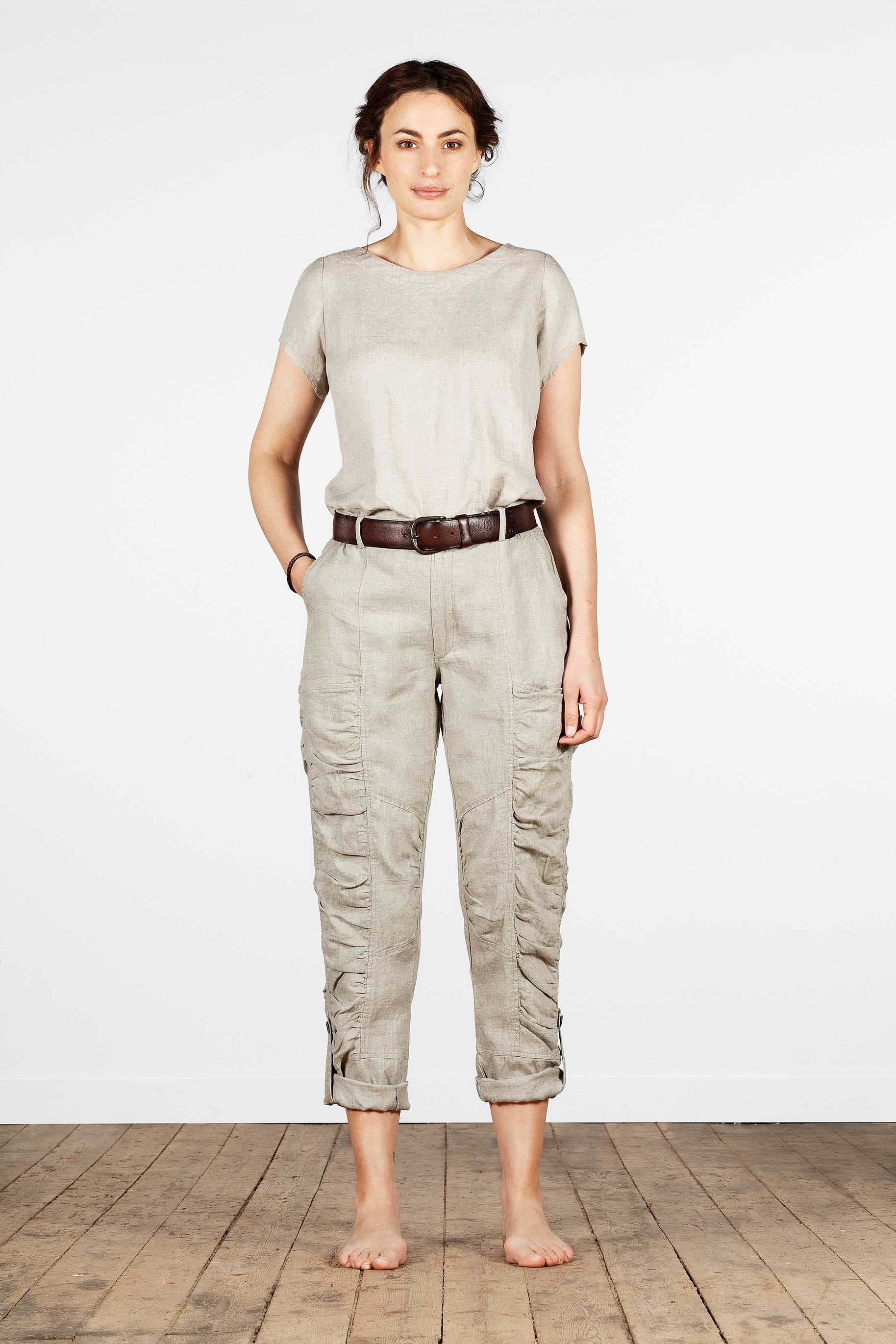 Pleated linen trousers