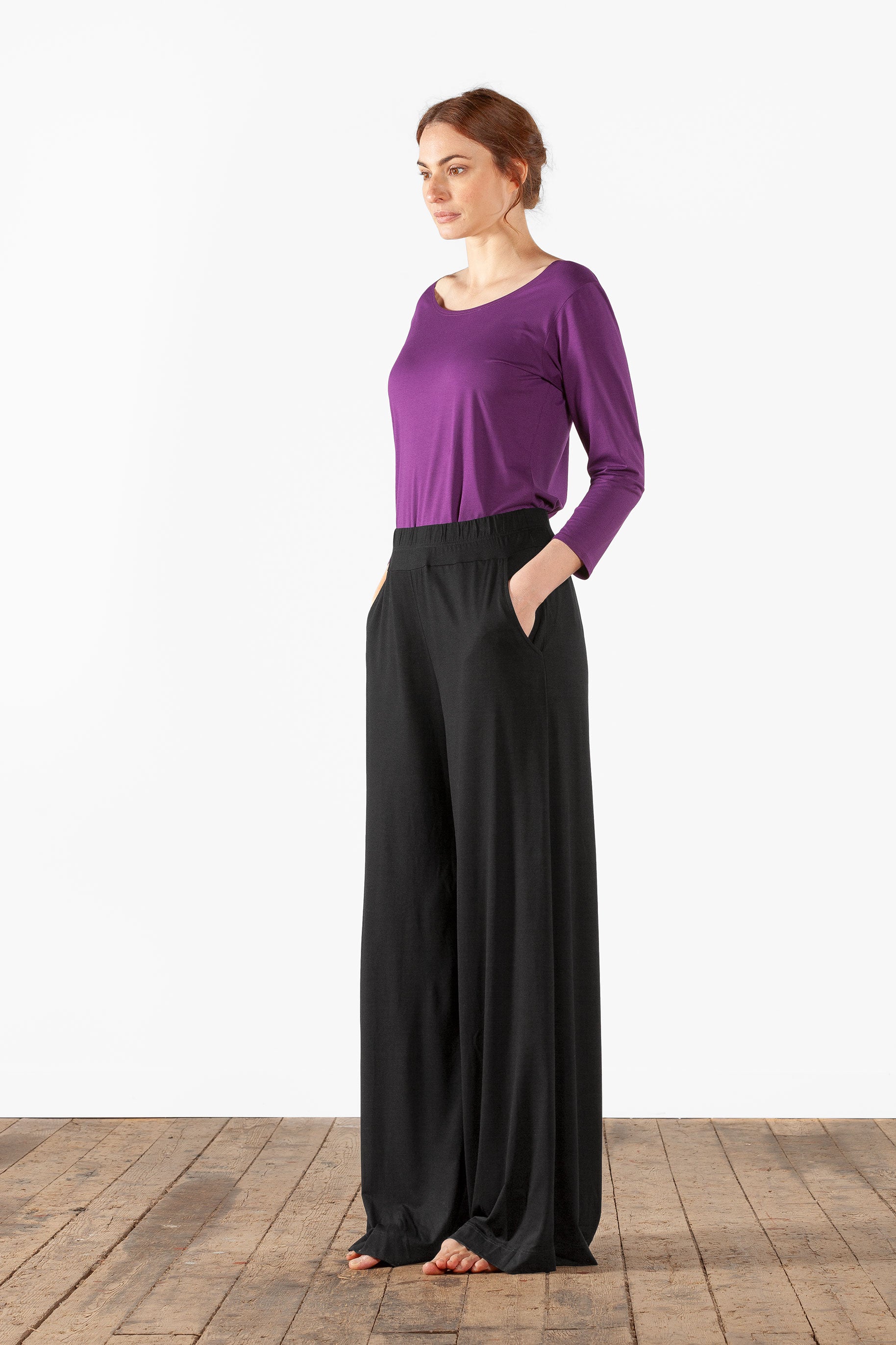 Wide straight trousers in viscose